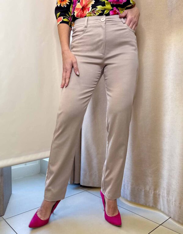 Beige nadrág derékban hátul gumis "Rustica kollekció"