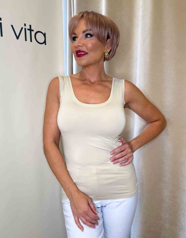 Beige kerek nyakú trikó - Image 3