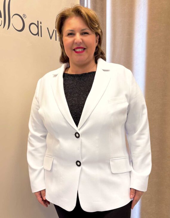 Fehér gombos, galléros blézer "Livello"