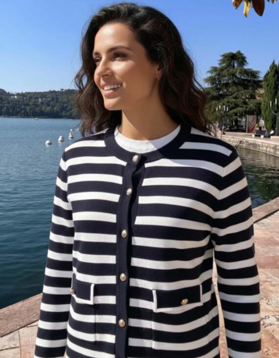 Sötétkék-fehér csíkos kardigán "Német"